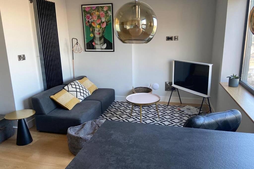 Beachside Apartment In The Centre Of Town New Quay Exterior foto